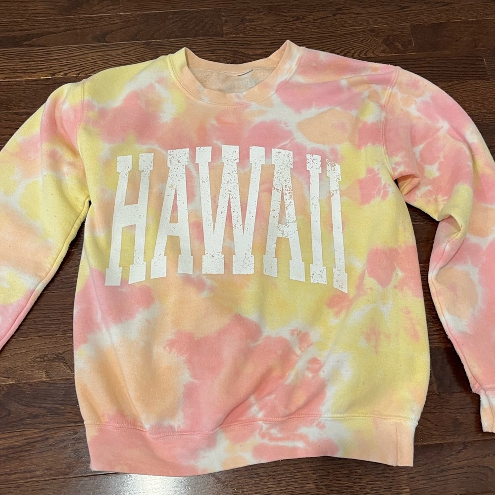 Sunkissed coconut hawaii tie dye crewneck